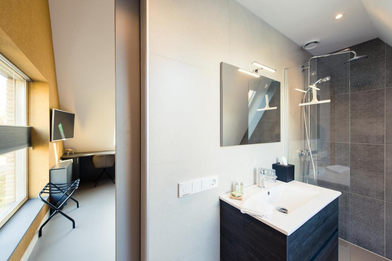 Hotel Breeze Ameland Hollum  Esterno foto