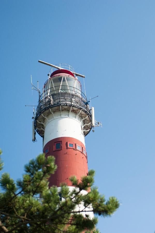Hotel Breeze Ameland Hollum  Esterno foto